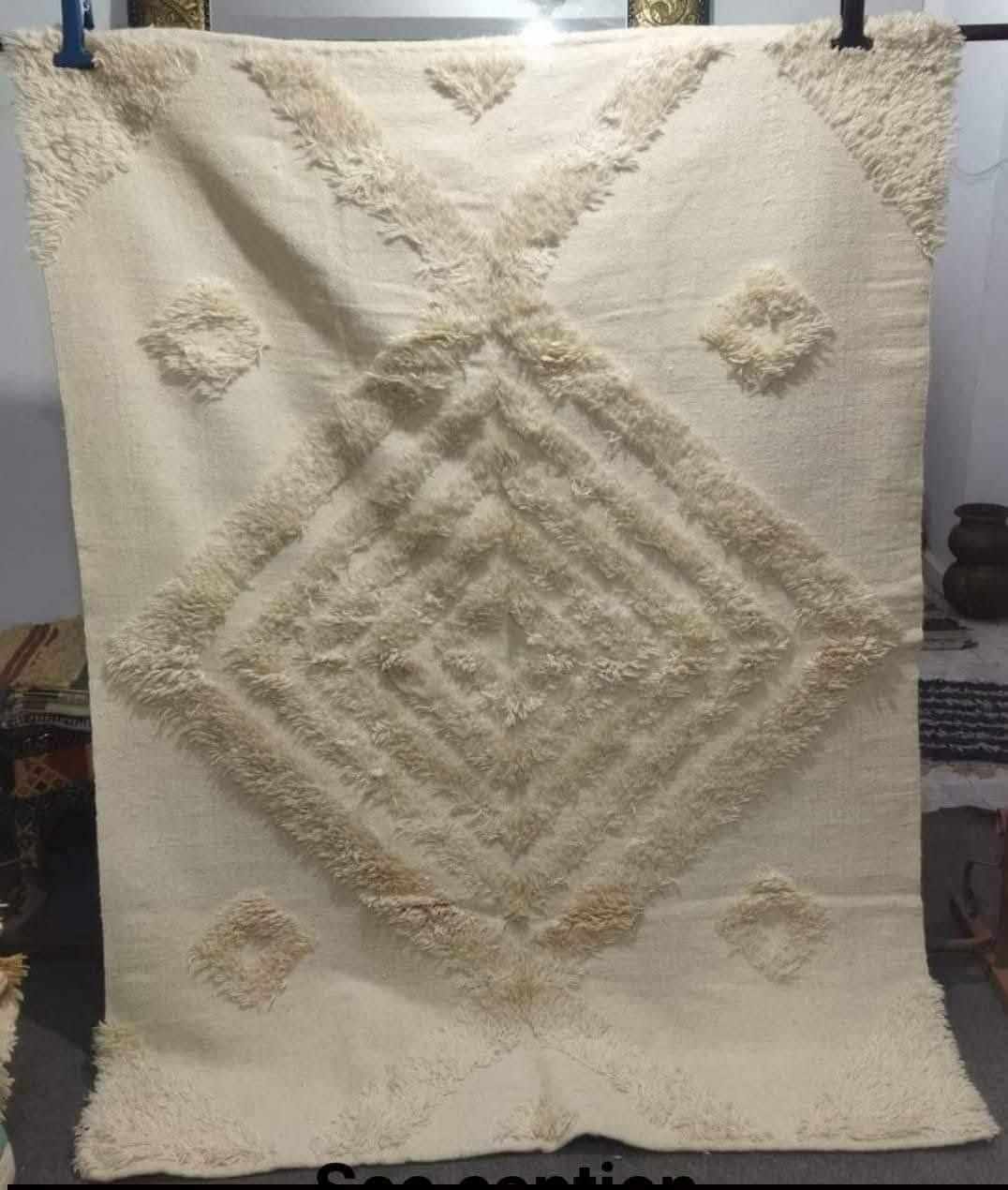 The Farafra Diamond